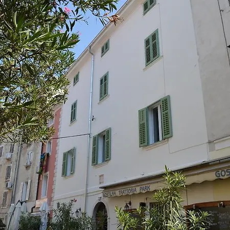 Piranika Guest house 3*
