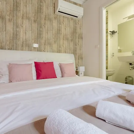 Guest house Piranika