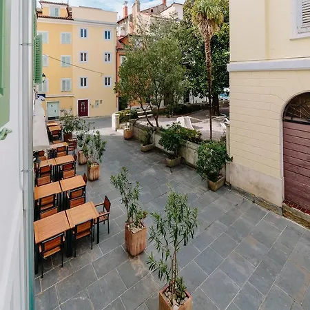 Piranika Guest house Piran