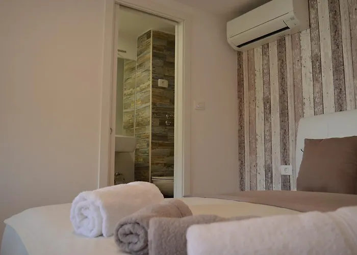 Pensionat Piranika 3*